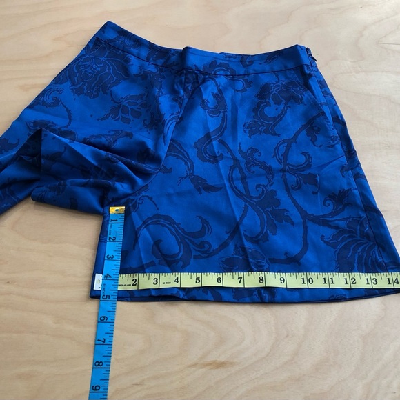 Banana Republic High Waist Blue Shorts with Floral Design Size 4 - Picture 8 of 8
